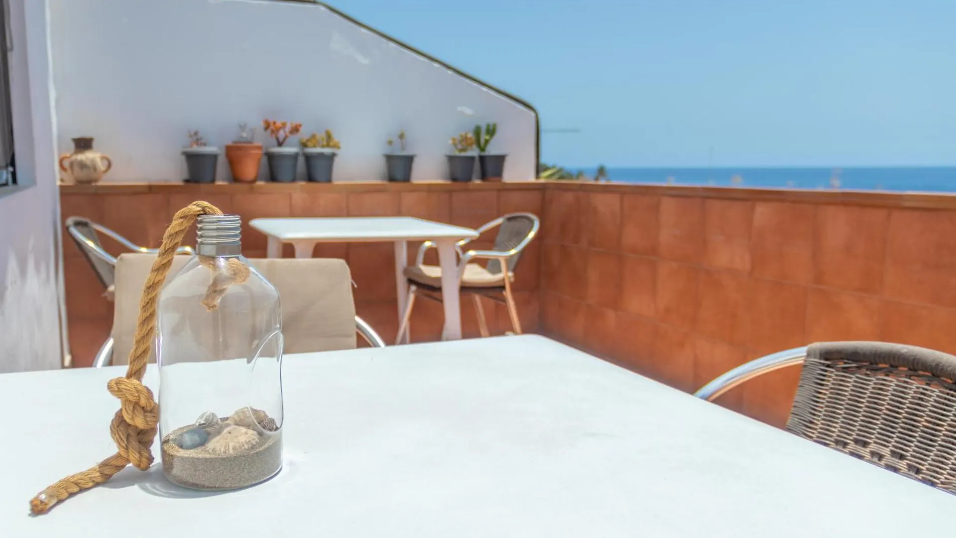 פוארטו דל כרמן Hostal Magec 2*, פוארטו דל כרמן