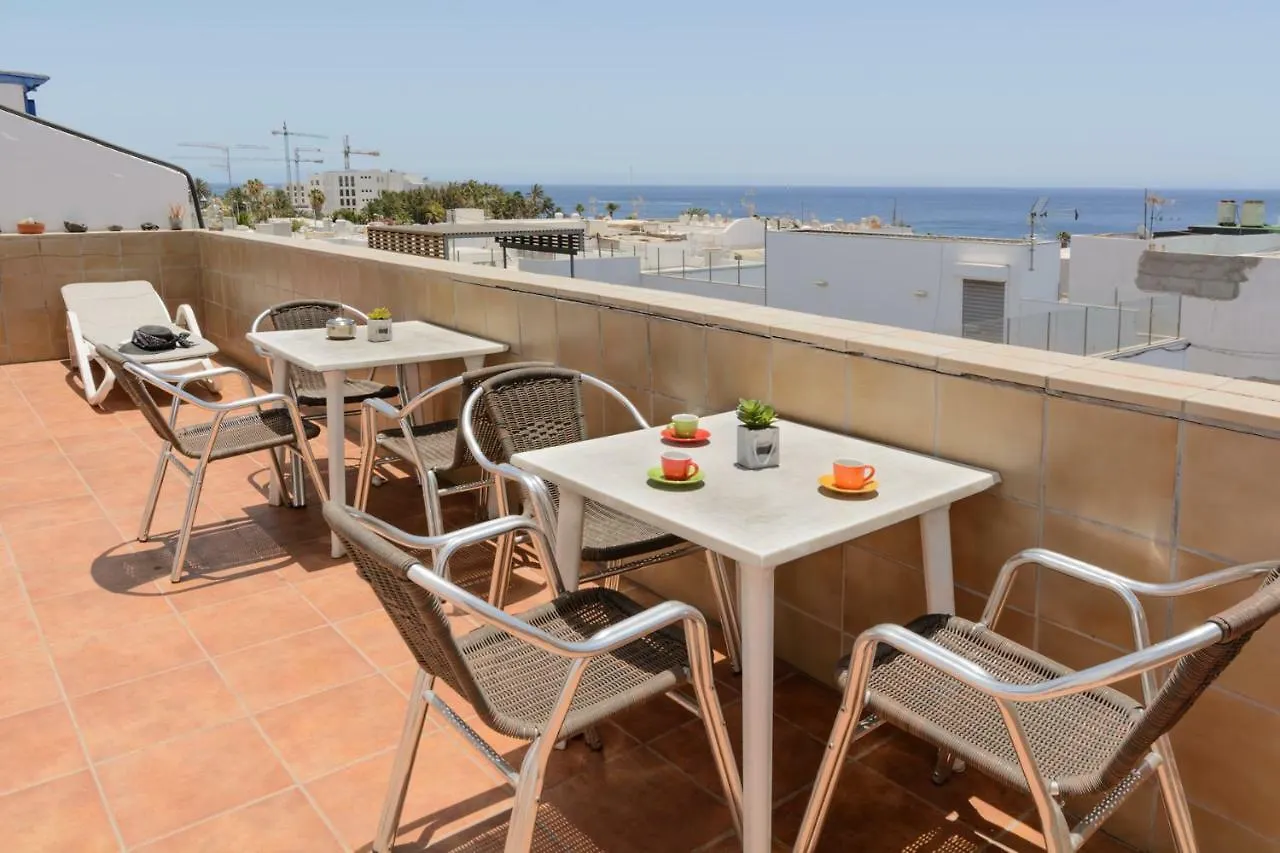 פוארטו דל כרמן Hostal Magec
